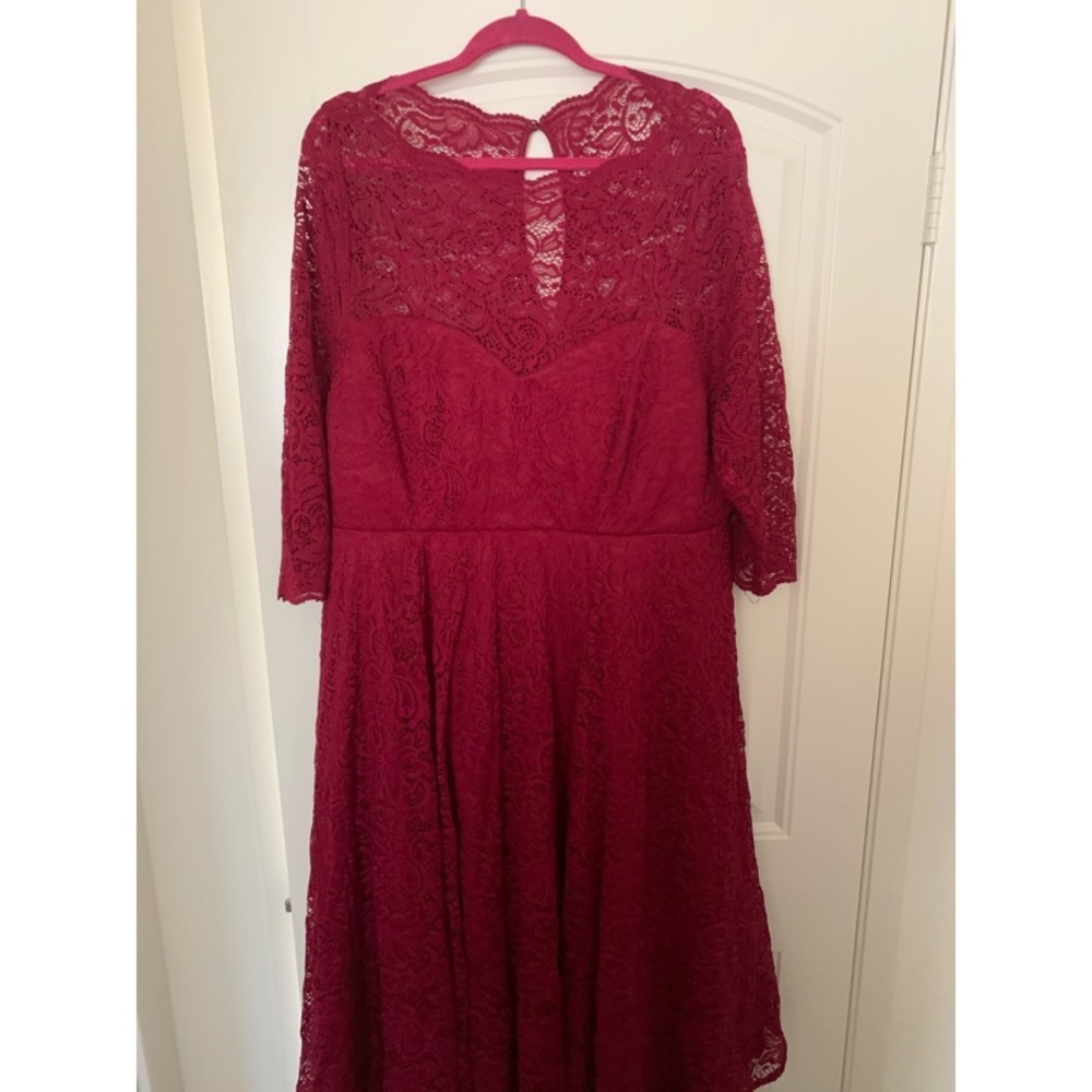 Red mid dress